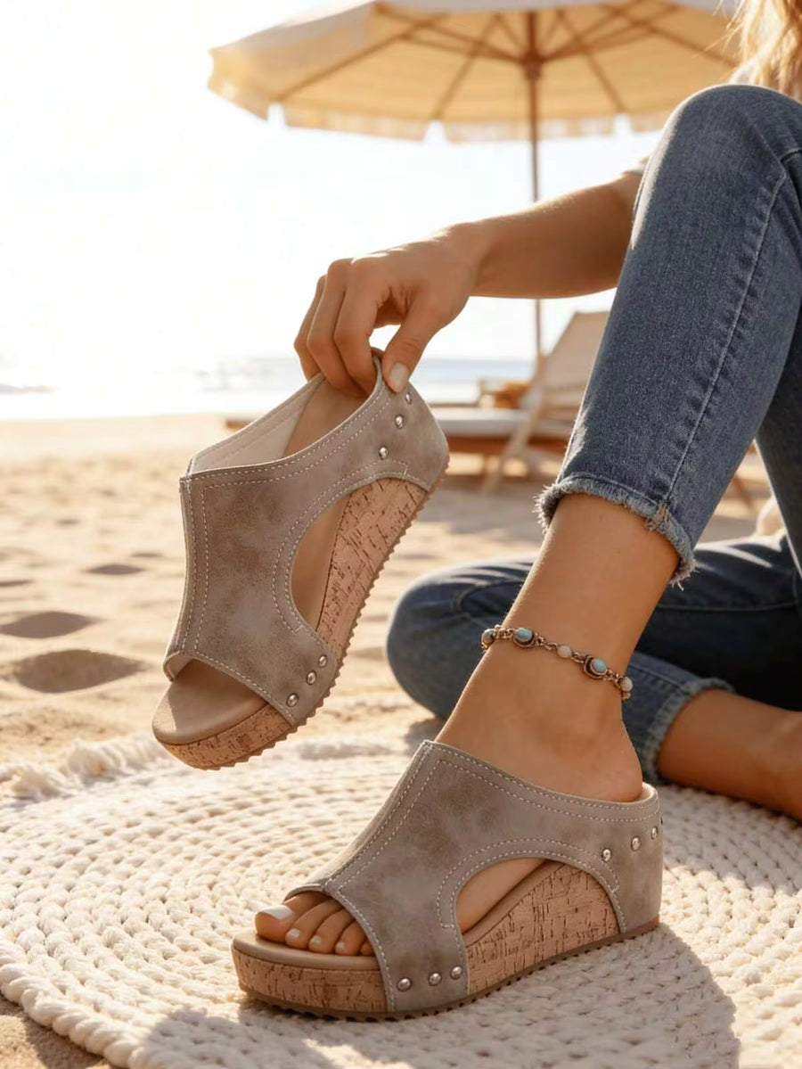 Popular Summer Outerwear, Daily Wear, Vacation Style, Street Fashion Heightening, Comfortable Slip-On, Versatile Casual Thick-Soled Women's Slippers